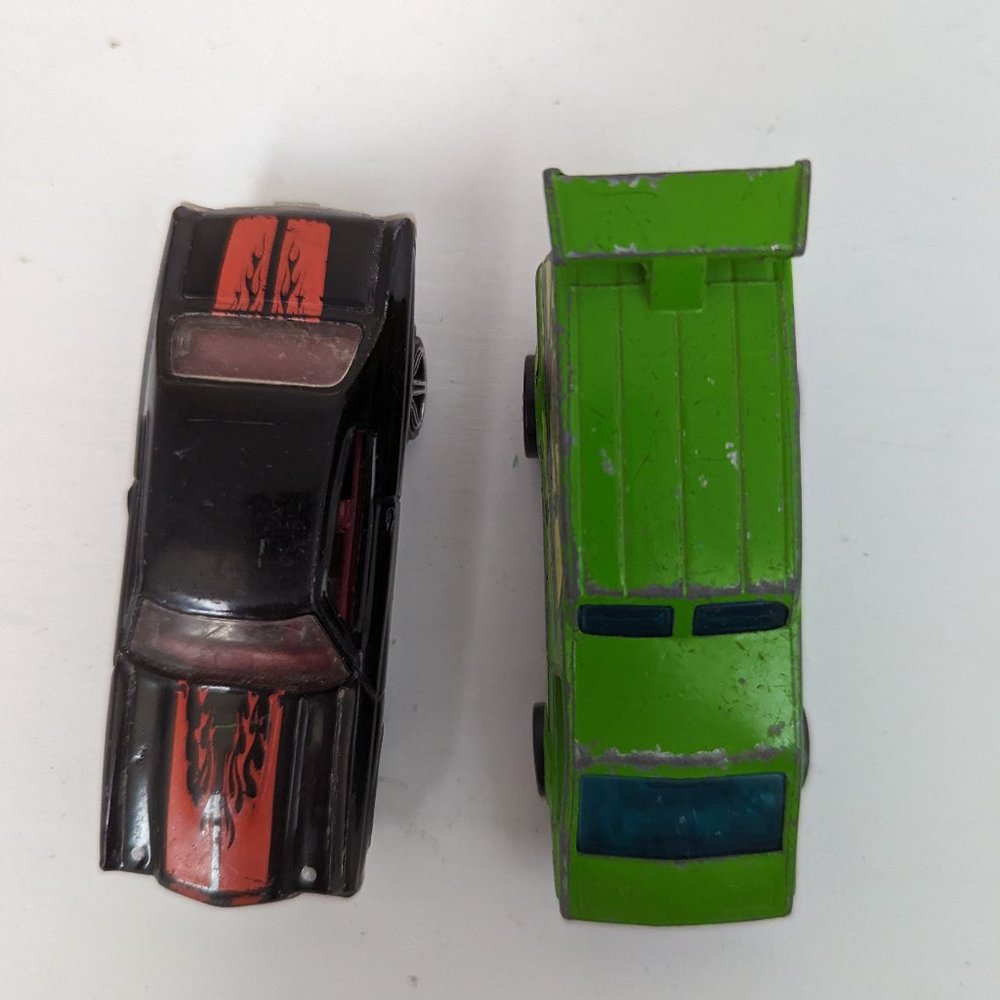 Lot of 3 Vintage Hot Wheels Cars - Picture 2 of 11